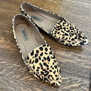 Steve Madden leopard print flats